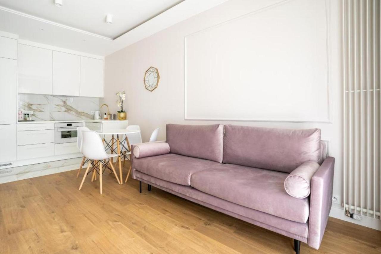 Apartament Mennica Residence - Golden Apartments - Comfortable And Stylish Varšava Exteriér fotografie